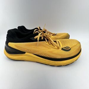 Topo Ultrafly 3 5mm Drop Yellow Road Running Shoes Size 10